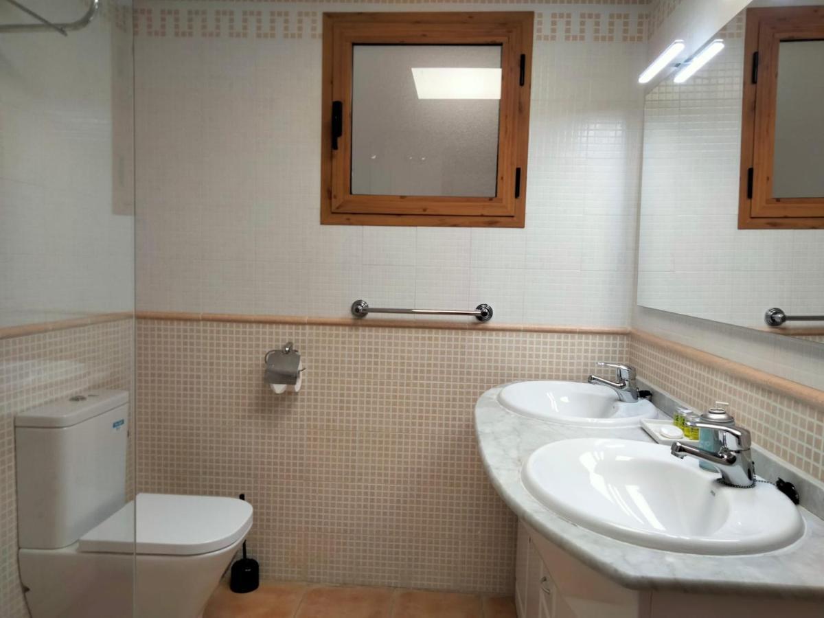 Apartaments By Rentalbir アルビール エクステリア 写真